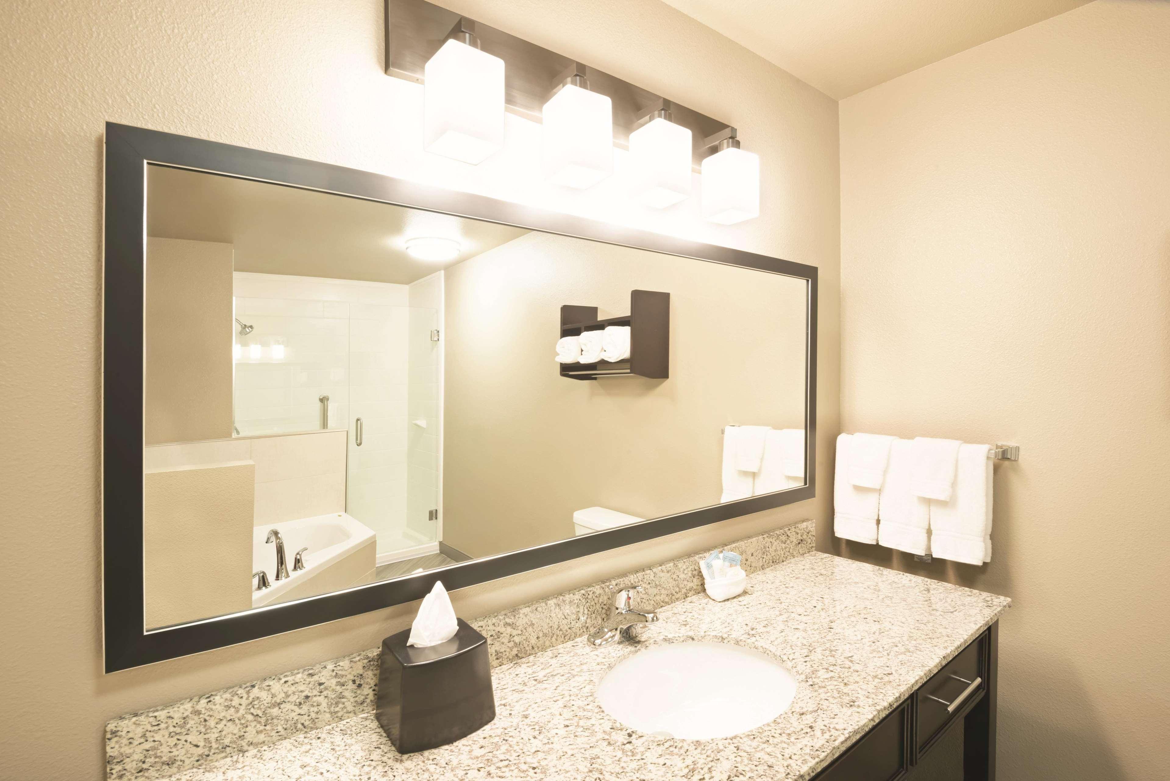 La Quinta By Wyndham Billings Otel Dış mekan fotoğraf